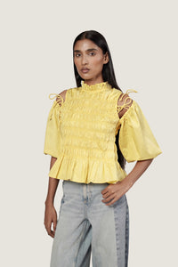 SMOCKED DETAIL PEPLUM TOP