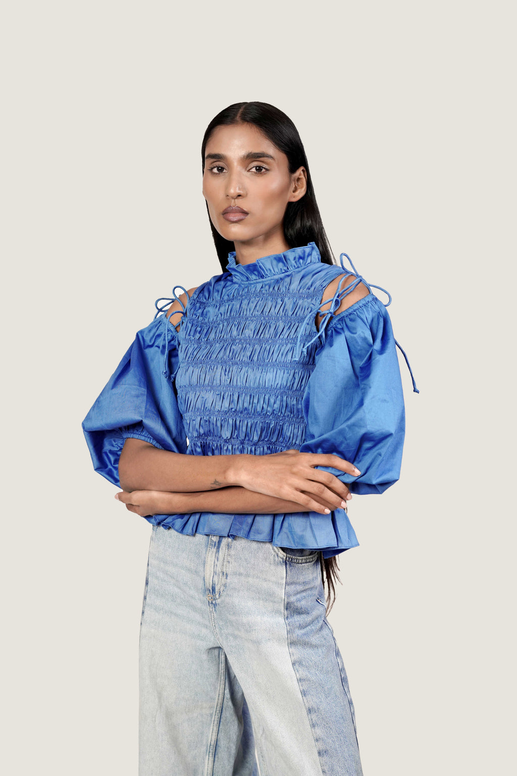 SMOCKED DETAIL PEPLUM TOP