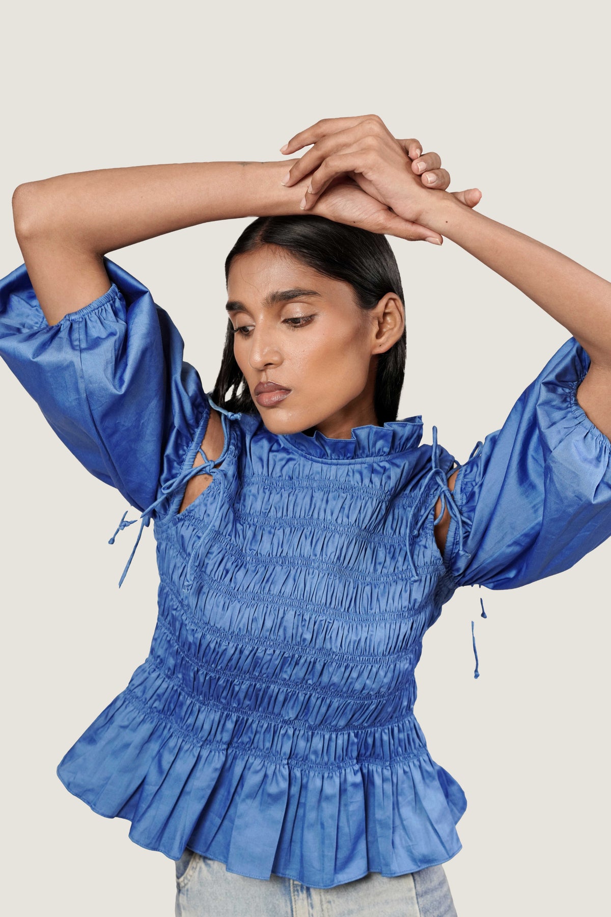 SMOCKED DETAIL PEPLUM TOP