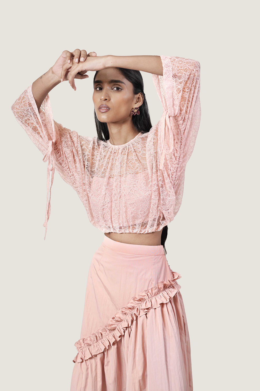 RUCHED SLEEVE LACE TOP