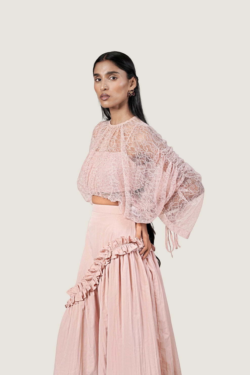 RUCHED SLEEVE LACE TOP