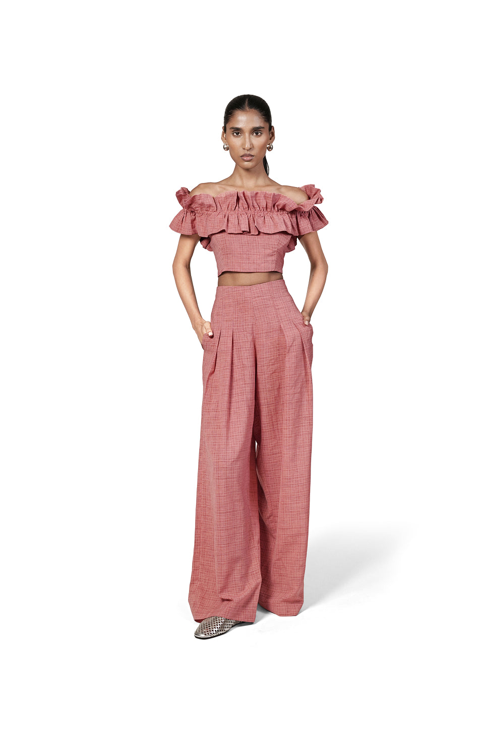 RUFFLED BARDOT SHORT TOP