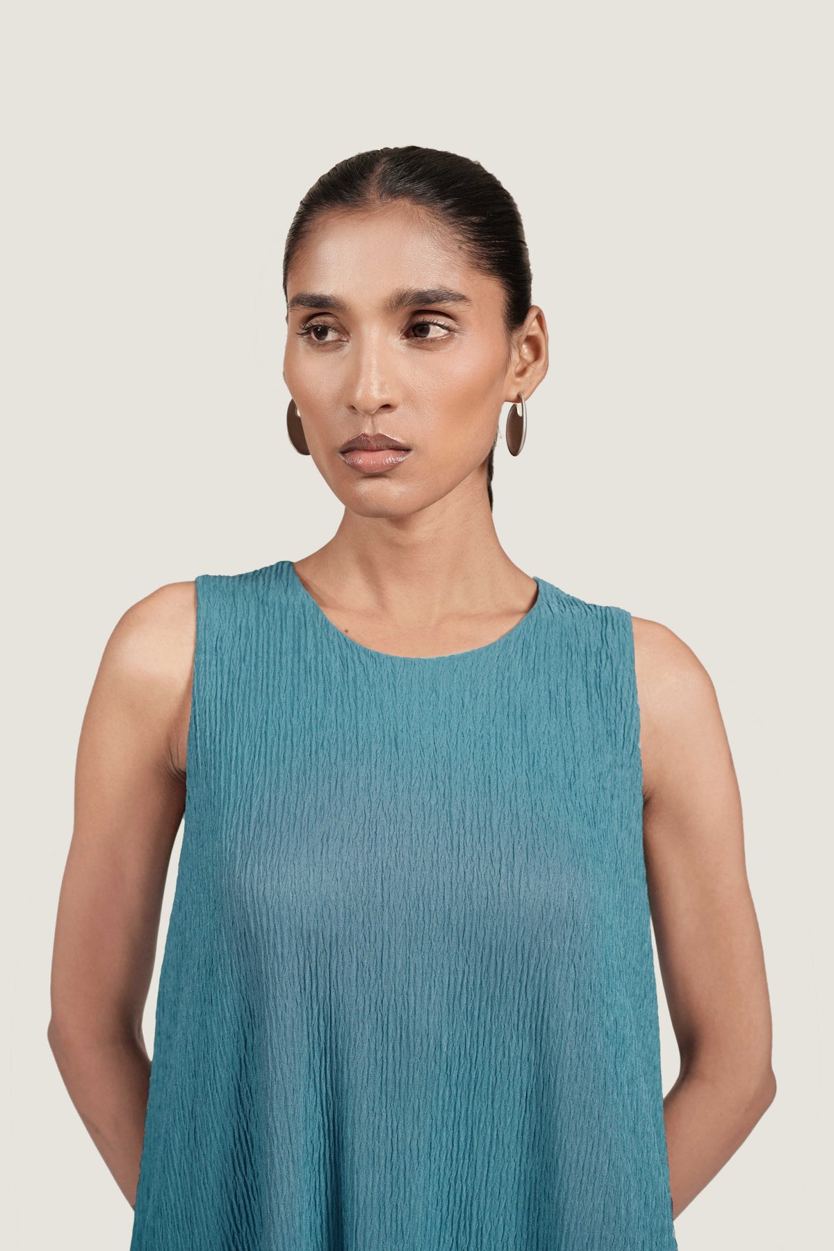 FITTED A LINE TEAL DRESS